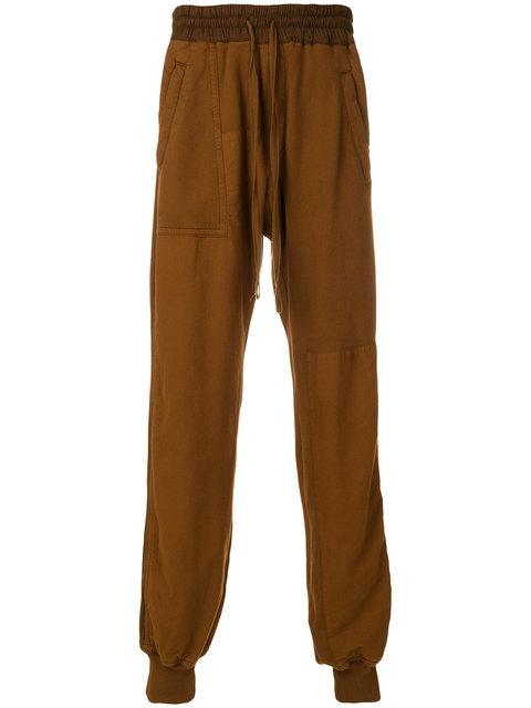brown jogging
