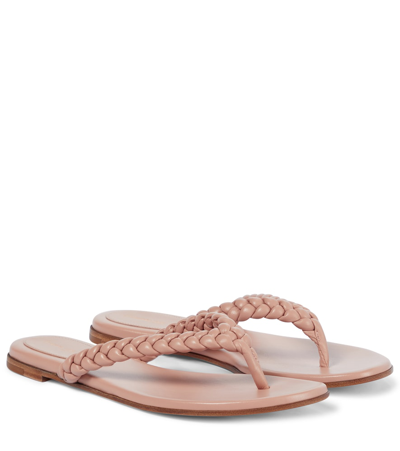 Gianvito Rossi Tropea Leather Thong Sandals In 米色
