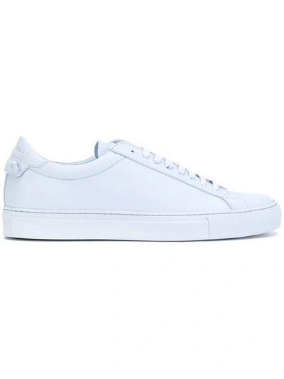 Givenchy Classic Low Sneaker In Blue