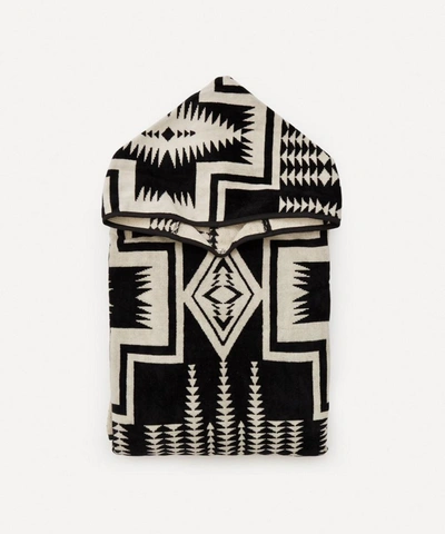 Pendleton Harding Hooded Towel In Harding Black