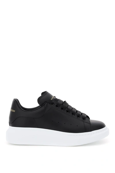 Alexander Mcqueen Sneakers Oversize In Black