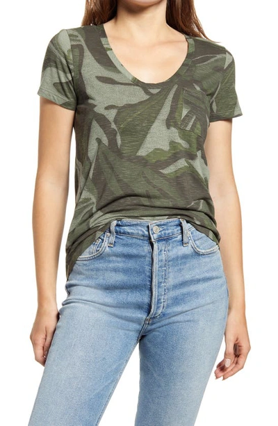 Caslonr Caslon Rounded V-neck T-shirt In Green- Grey Camo Wave