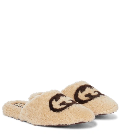 Gucci Eileen Interlocking G Shearling Slippers In Neutrals