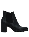 Vincent Vega Ankle Boots In Black