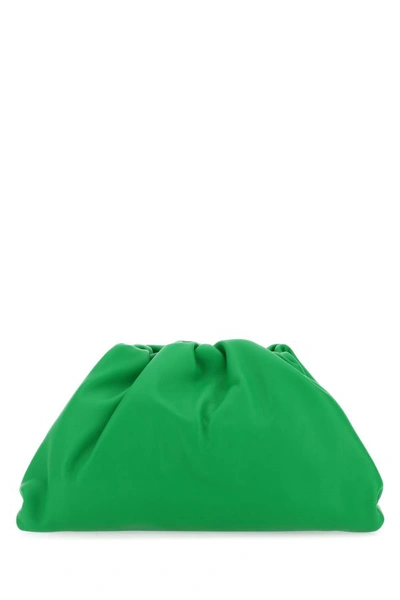 Bottega Veneta The Pouch Clutch Bag In Green