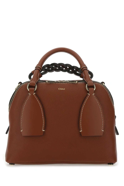 Chloé Daria Medium Shoulder Bag In Brown