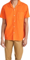 Alex Mill Short Sleeve Seersucker Button-up Camp Shirt In Burnt Orange
