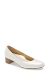 Ara Vivian Pump In Off White Leather