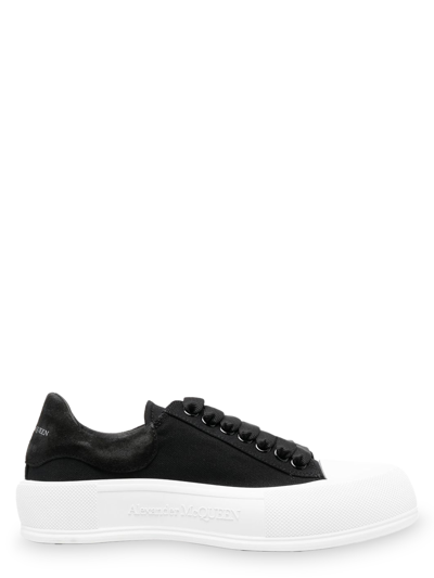 Alexander Mcqueen Womens Deck Canvas And Suede Low-top Trainers In Black