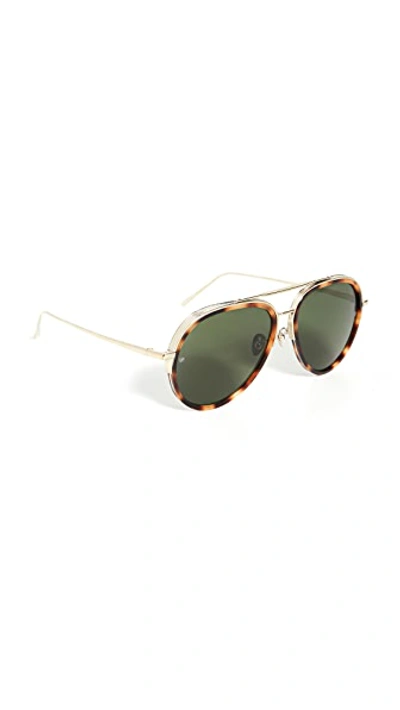 Linda Farrow Luxe Abel Sunglasses In T-shell/light Gold/solid Green
