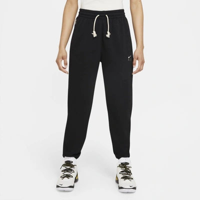 Nike Dri-fit Swoosh Fly Standard Issue Sweatpants In Black