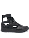 Maison Margiela X Reebok Tabi-toe Sneakers In Black