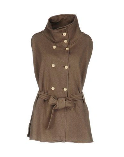 Happiness Cape In Light Brown