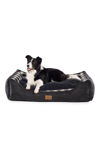 Pendleton Kuddler Dog Bed In Charcoal Ombre Plaid