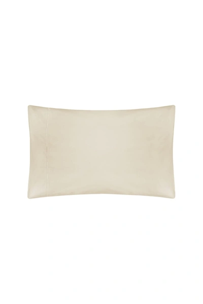 Belledorm 400 Thread Count Egyptian Cotton Housewife Pillowcase (cream) (one Size) In Yellow