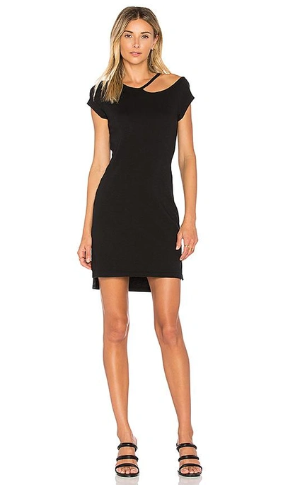 Pam & Gela Off Shoulder Dress In Black