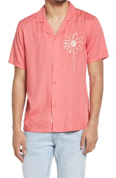 Native Youth Provencal Floral Embroidered Short Sleeve Button-up Camp Shirt In Pink