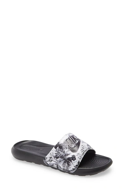 Nike Victori One Sport Slide In Black/ Black/ White