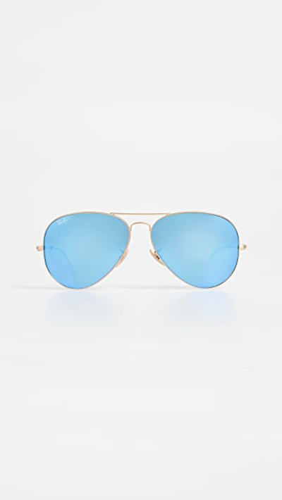 Ray Ban Rb3025 Oversized Classic Aviator Mirrored Sunglasses In Gold/blue