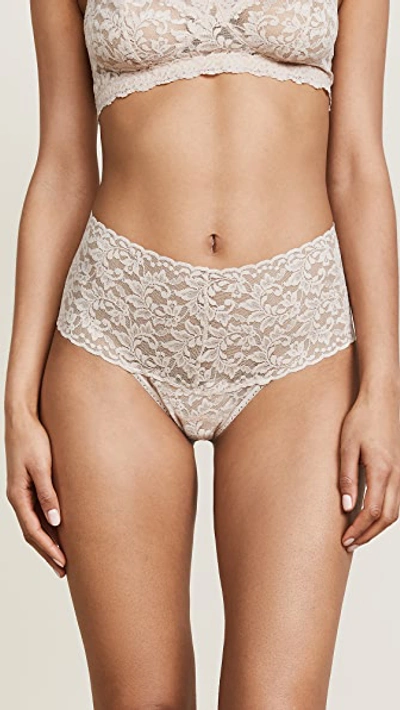 Hanky Panky Signature Lace Retro Thong In Chai