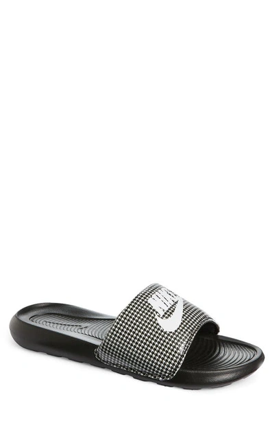 Nike Victori One Sport Slide In 009 Black/ White/ Black