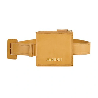 Jacquemus Carrée Leather Belt And Cardholder In Beige