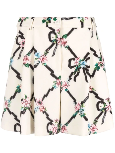 Boutique Moschino Floral-argyle Pleated Shorts In Ivory