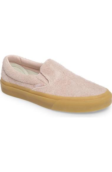 women's fuzzy slip on vans