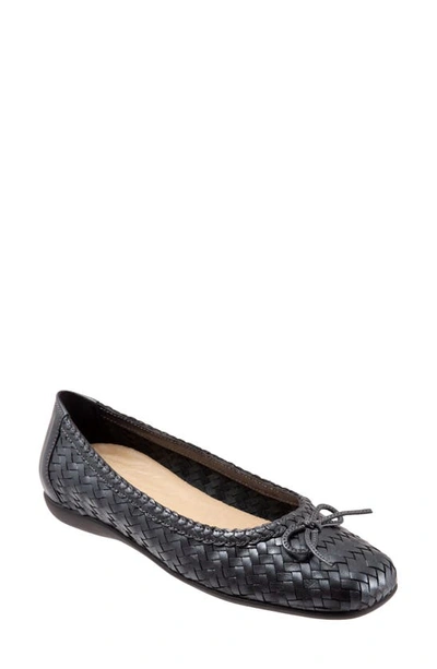 Trotters Women's Gillian Flat Women's Shoes In Gray Metal