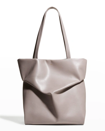 Chloé Judy Slouchy Leather Tote Bag In Cashmere Grey