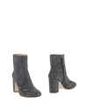 Polly Plume Ankle Boot In Lead