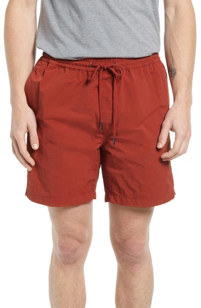 Madewell Everywear Shorts In Dark Brick