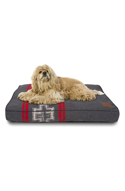 Pendleton San Miguel Napper Dog Bed