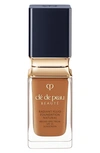 Clé De Peau Beauté Radiant Fluid Natural Foundation In B70 - Medium Deep Beige