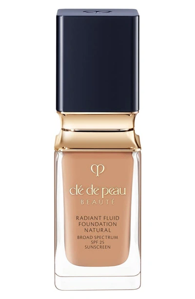 Clé De Peau Beauté Radiant Fluid Natural Foundation In O50 - Tan Ocher