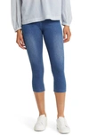Lyssé Stretch Denim Capri Pants In Midwash