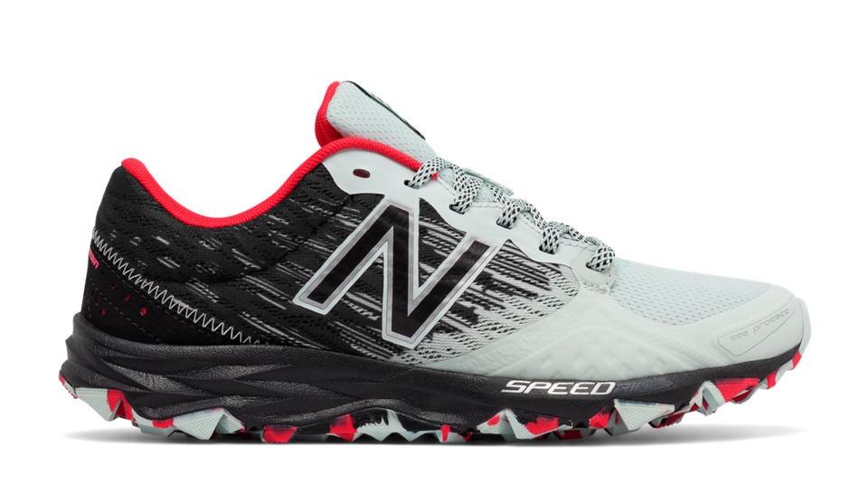 New Balance 690v2 Trail In Droplet With Black \u0026 Blossom | ModeSens