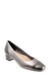 Trotters Daisy Pump In Pewter