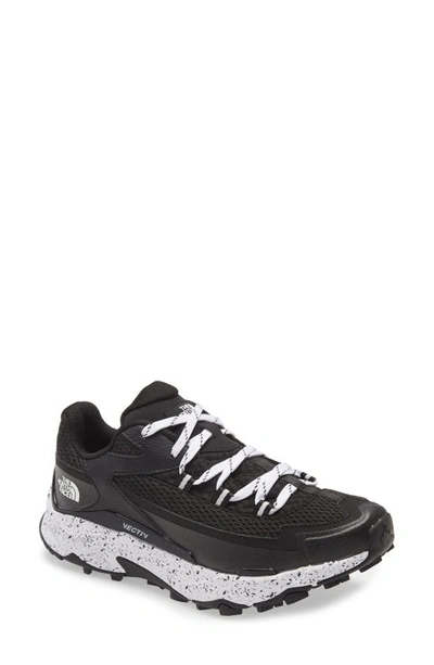 The North Face Vectiv Taraval Water Resistant Trail Running Sneaker In Schwarz