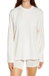 Skims Boyfriend Long Sleeve T-shirt In White