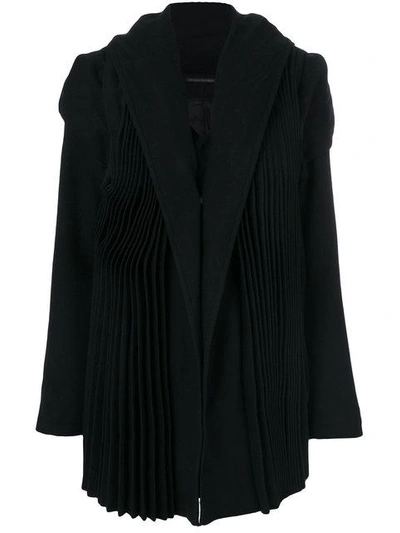 Yohji Yamamoto Tailored Pleated Coat In Black