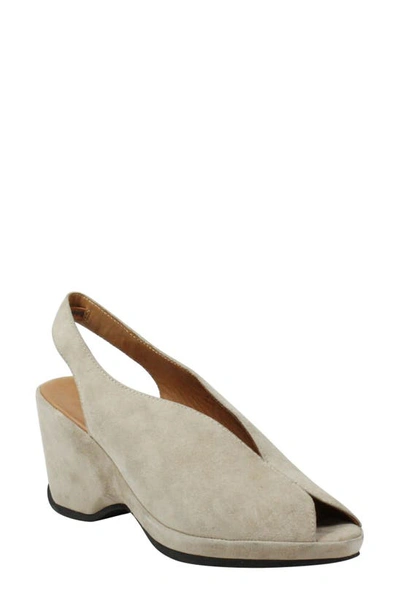 L'amour Des Pieds Odetta Slingback Wedge In Taupe Suede
