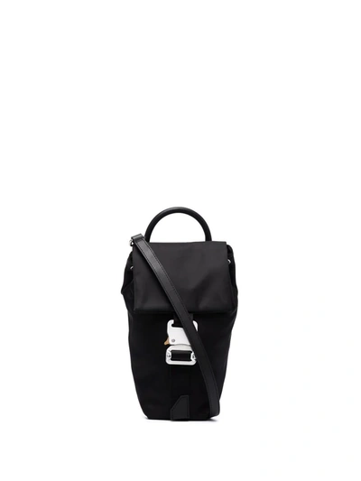 Alyx Buckled Bucket Shoulder Bag In 黑色