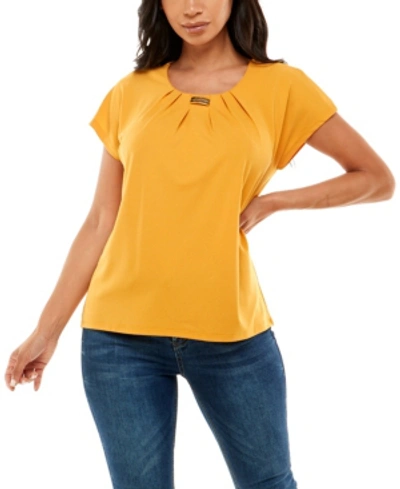 Adrienne Vittadini Women's Dolman Sleeve Top With Curved Bar In Golden Tone Glow