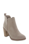 Mia Women's Erik Boots Women's Shoes In Stone