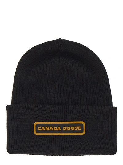 Canada Goose Logo Embroidered Beanie In Black