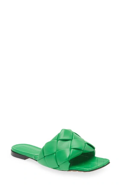 Bottega Veneta Women's Lido Flat Leather Sandals In Green