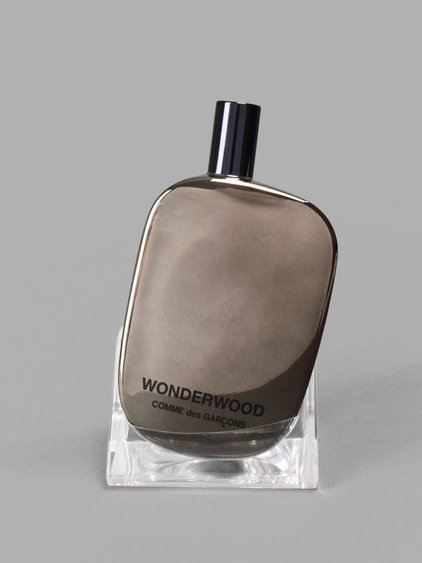 wonderwood perfume