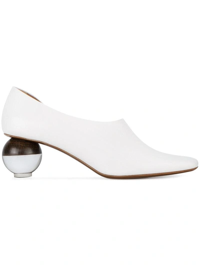 Neous Orchis 55 Mid Heel Pumps In White