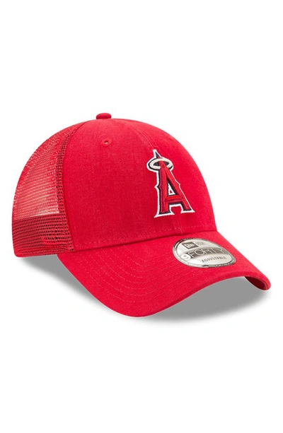 New Era Los Angeles Angels Game Replica Core Classic 9twenty Adjustable Cap In Red/white